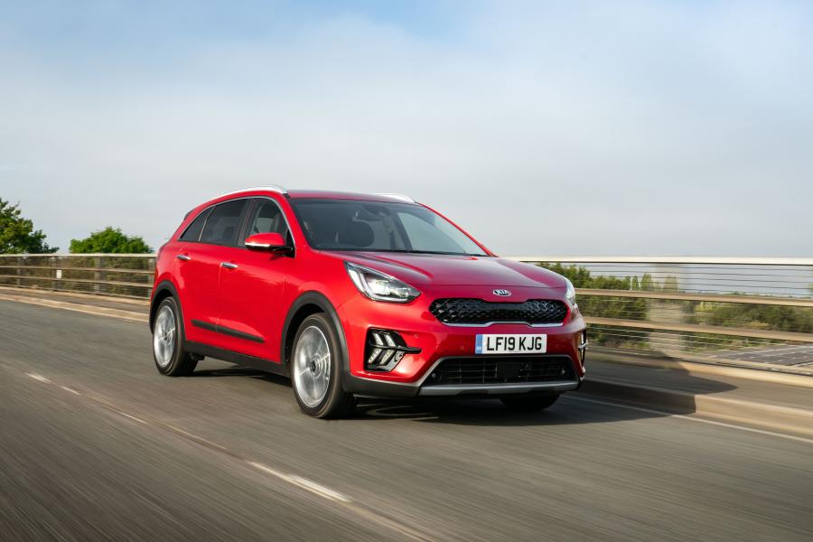  Kia Niro EcoHybrid (DE) 2019 года  (UK) (фото 2 из 40)